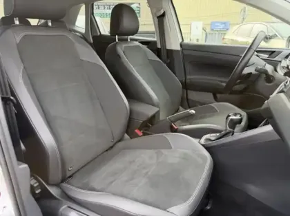 Photo 7 Volkswagen Polo Gén. VI Ph2 Style 5