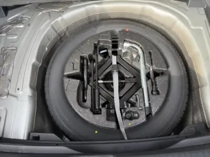 Photo 8 Volkswagen Polo Gén. VI Ph2 Style 5