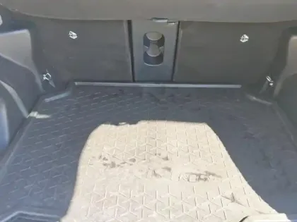 Photo 12 Toyota Yaris Gén. I Ph1 Trail 5