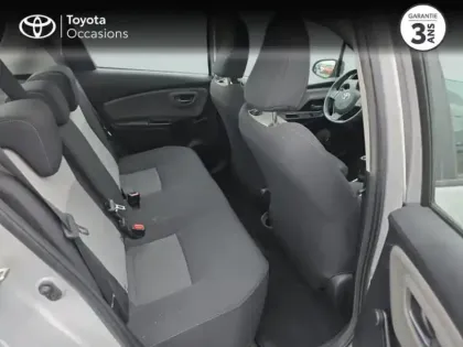 Photo 6 Toyota Yaris Gén. III Ph3 France 5