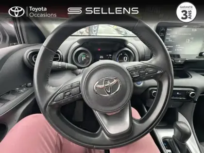 Photo 12 Toyota Yaris  116h Design 5p MY22