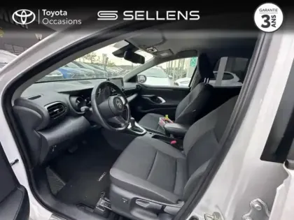 Photo 10 Toyota Yaris  116h Design 5p MY22