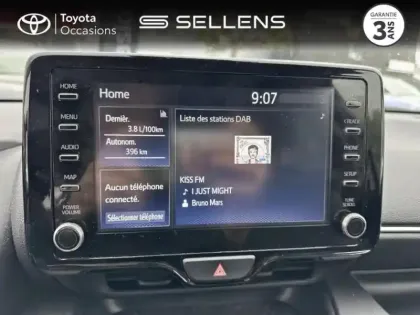 Photo 14 Toyota Yaris  116h Design 5p MY22