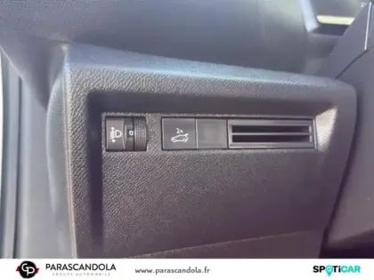 Photo 12 Citroën C4  X PureTech 130ch S&S Shine EAT8