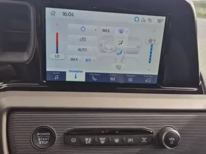 Photo 14 Ford Transit Courier Gén. II Ph1 Limited 2