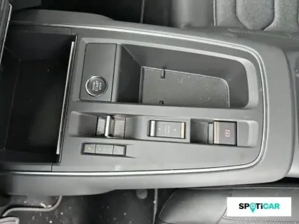 Photo 13 Citroën C5 aircross  1.2 Hybride 136ch MAX boite automatique