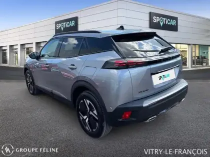 Photo 6 Peugeot 2008  1.2 Hybrid 145ch Allure e-DCS6