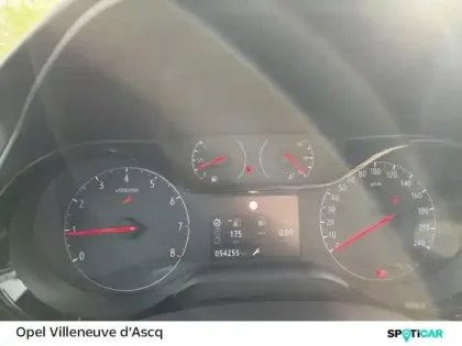 Photo 9 Opel Corsa Gén. VI Ph1 Edition 5