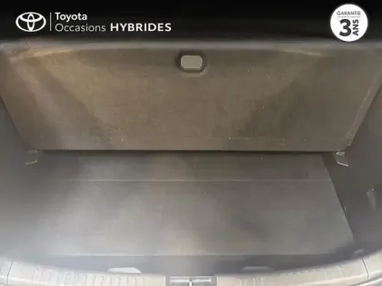 Photo 13 Toyota Yaris Gén. IV Ph1 NG Dynamic Business 5