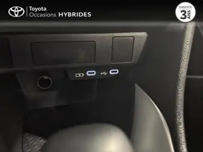 Photo 8 Toyota Yaris Gén. IV Ph1 NG Dynamic Business 5