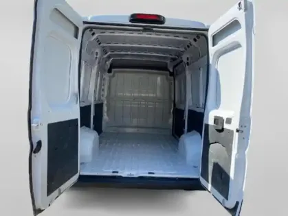 Photo 22 Citroën Jumper  Fg 30 L2H2 2.2 BlueHDi 120 S&S Driver