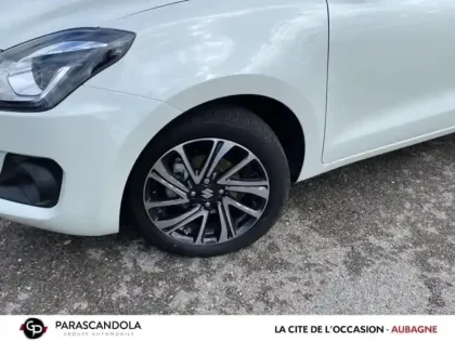 Photo 10 Suzuki Swift  1.2 Dualjet Hybrid 83ch Pack