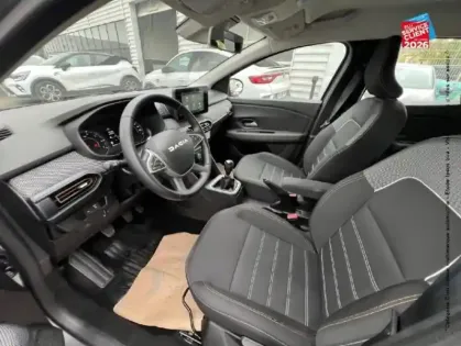 Photo 14 Dacia Sandero  1.0 ECO-G 100ch Stepway Expression -24