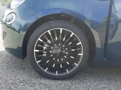 Photo 10 Fiat 500 Gén. II Ph1 MY25 La Prima 4