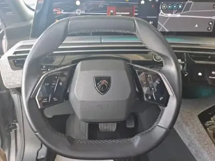 Photo 11 Peugeot 3008 Gén. III Ph1 Allure 5