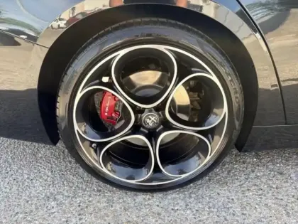 Photo 13 Alfa Romeo Giulia Gén. I Ph2 Veloce 4