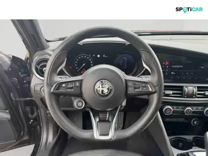 Photo 27 Alfa Romeo Giulia  2.2 Diesel 160ch Veloce AT8