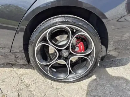 Photo 10 Alfa Romeo Giulia Gén. I Ph2 Veloce 4