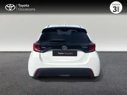 Photo 7 Toyota Yaris  116h Design 5p MC24