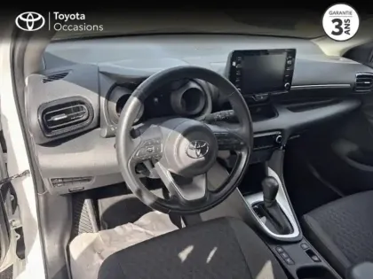 Photo 10 Toyota Yaris  116h Design 5p MC24