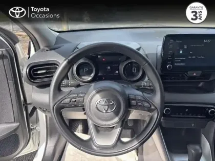 Photo 12 Toyota Yaris  116h Design 5p MC24