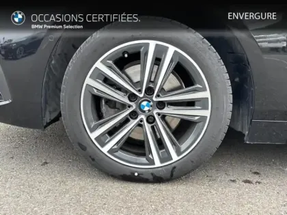 Photo 7 BMW Serie 1 Gén. III (F40) Ph2 Business Design 5