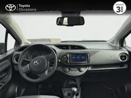 Photo 7 Toyota Yaris Gén. III Ph3 Design Y20 5