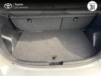 Photo 9 Toyota Yaris Gén. III Ph3 Design Y20 5