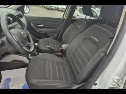 Photo 9 Dacia Duster  1.5 Blue dCi 115ch Prestige 4x2