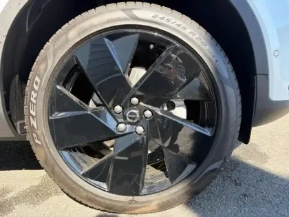 Photo 9 Volvo Xc40 Gén. I Ph2 Black Edition 5