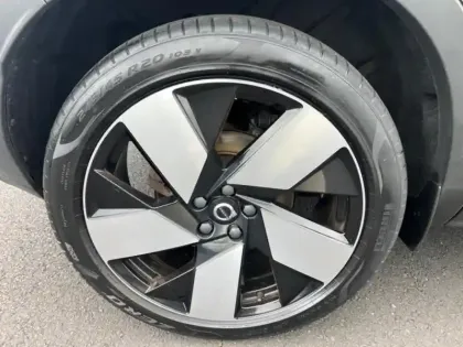 Photo 8 Volvo XC40  T5 Recharge 180 + 82ch Plus DCT 7