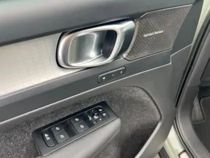 Photo 10 Volvo XC40  T5 Recharge 180 + 82ch Plus DCT 7
