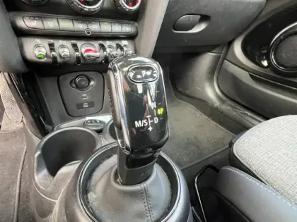 Photo 10 Mini Mini Gén. III (F56) Ph3 Edition Premium Plus 3