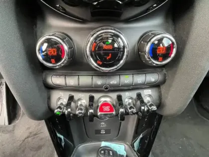 Photo 11 Mini Mini Gén. III (F56) Ph3 Edition Premium Plus 3