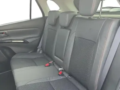 Photo 8 Suzuki S-Cross  1.4 Boosterjet Hybrid 110ch Xplore Auto