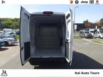 Photo 5 Fiat Ducato Gén. III Ph4 NG Easy Pro 4