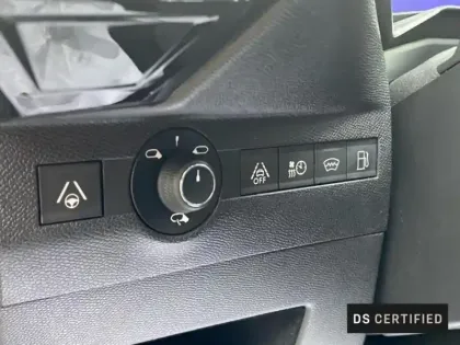 Photo 14 DS DS 7 Gén. I Ph1 NG Louvre 5