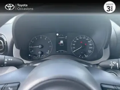 Photo 13 Toyota Yaris Gén. IV Ph1 Dynamic Business 5