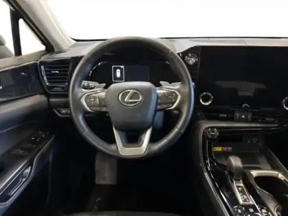 Photo 5 Lexus Nx  450h+ Luxe 4WD