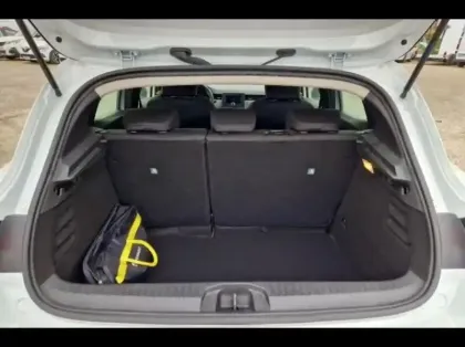 Photo 11 Renault Clio Gén. V (BJA) Ph1 NG Authentic 5