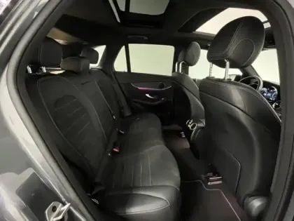Photo 9 Mercedes GLC  300 de 194+122ch AMG Line 4Matic 9G-Tronic