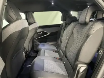 Photo 6 Peugeot 5008 Gén. III Ph1 Allure 5