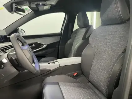 Photo 5 Peugeot 5008 Gén. III Ph1 Allure 5