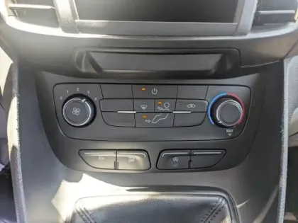 Photo 14 Ford Transit Connect  L1 1.0E 100ch E85 Ambiente