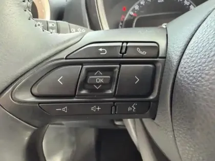 Photo 10 Toyota Aygo  X 1.0 VVT-i 72ch Design S-CVT