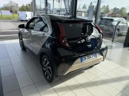 Photo 7 Toyota Aygo  X 1.0 VVT-i 72ch Design S-CVT