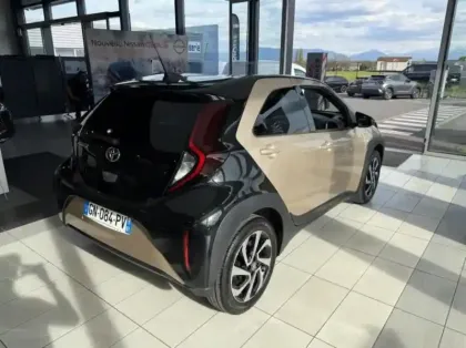 Photo 5 Toyota Aygo  X 1.0 VVT-i 72ch Design S-CVT