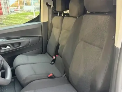 Photo 8 Fiat Doblo Gén. III Ph2 Pack Premium Connect 4