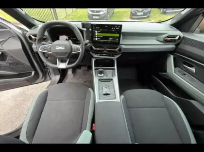 Photo 8 Dacia Bigster  1.8 hybrid 155ch Extreme