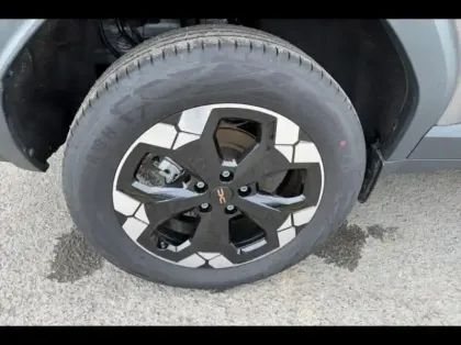 Photo 12 Dacia Bigster  1.8 hybrid 155ch Extreme